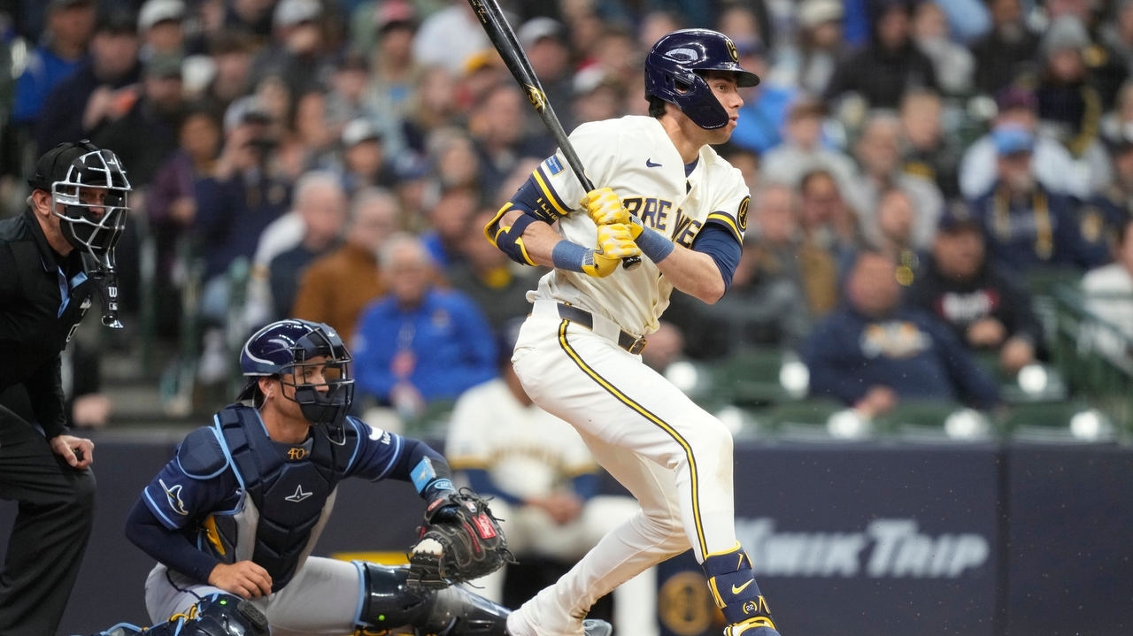 Milwaukee Brewers use 6-run 8th inning to power past Tampa Bay Rays 8-2 ...