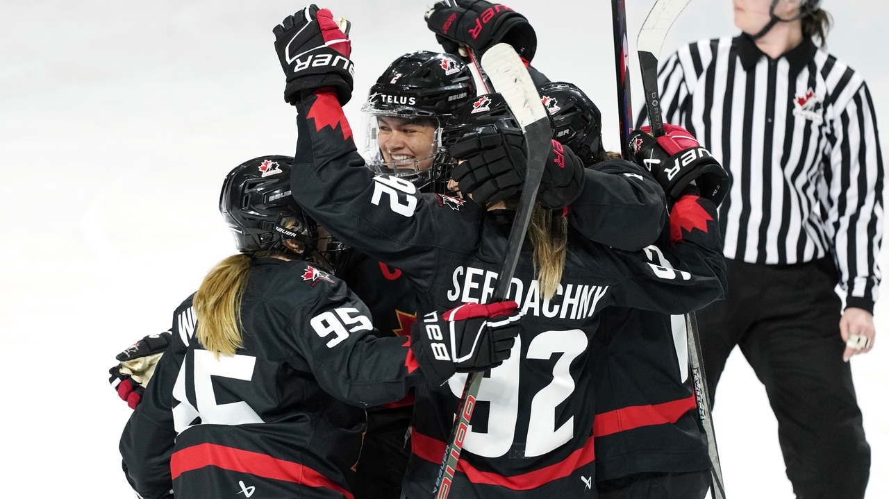 Canada beats US 3-1 in Game 5 to win the Rivalry Series women's hockey showcase