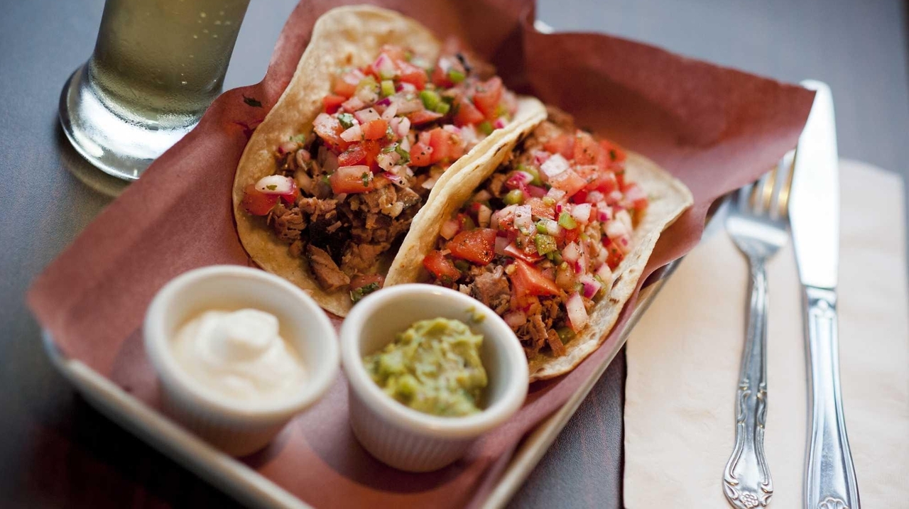 One Block East review Casual Wantagh eatery excels with local brews