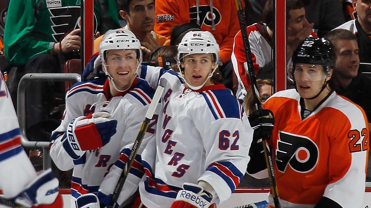 Derek Stepan has goal, three assists as Rangers top Flyers, 5-2 - Newsday