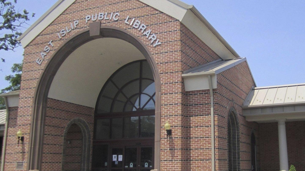 State: East Islip library needs to improve accounting measures - Newsday