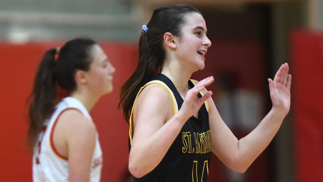 Photos St. Anthony'sSacred Heart girls hoops Newsday