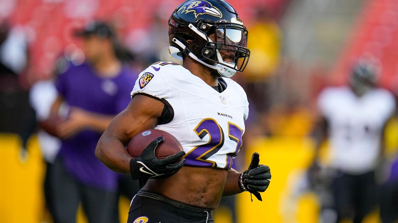 Ravens' JK Dobbins, Dolphins' Tyreek Hill among best bets to score in