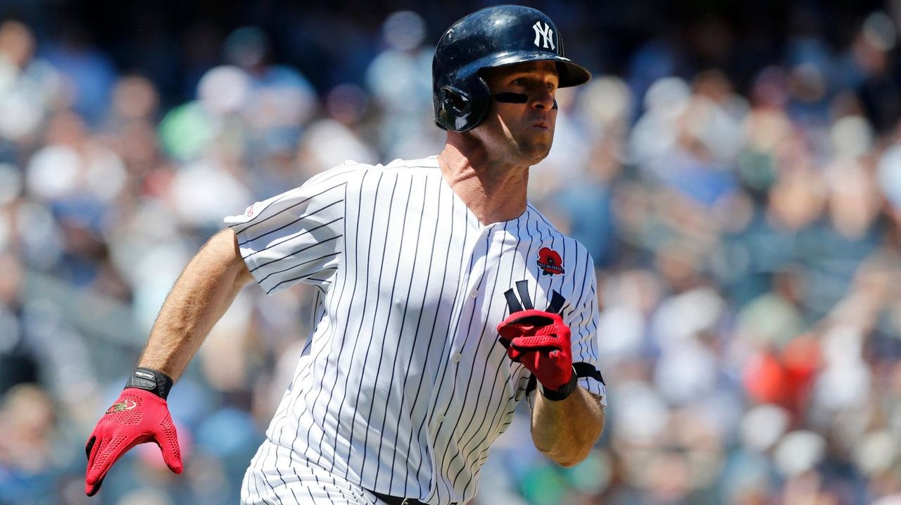 Brett Gardner comes up big again with go-ahead home run for Yankees -  Newsday