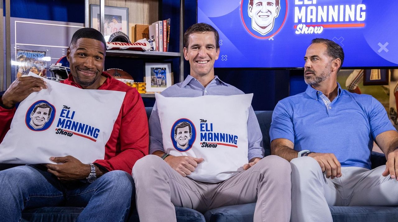 Eli Manning: 'I don't consider myself a broadcaster'