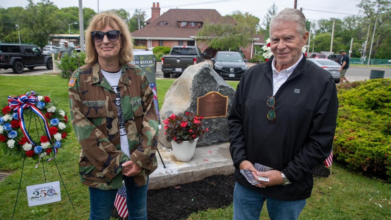 Oakdale monument a lasting tribute to Matthew E. Baylis, 'hometown hero' killed in Iraq War