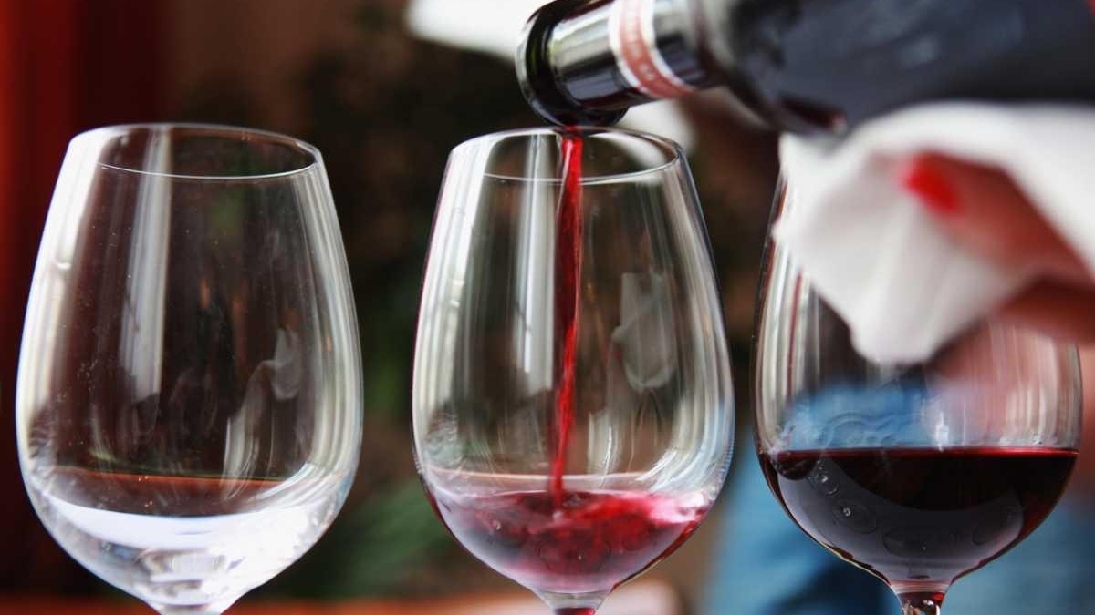 Breast Cancer alcohol Link Seen In Study Newsday