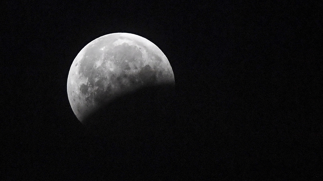 Partial Lunar Eclipse Aug 27-28 to Darken 96% of Moon's Surface