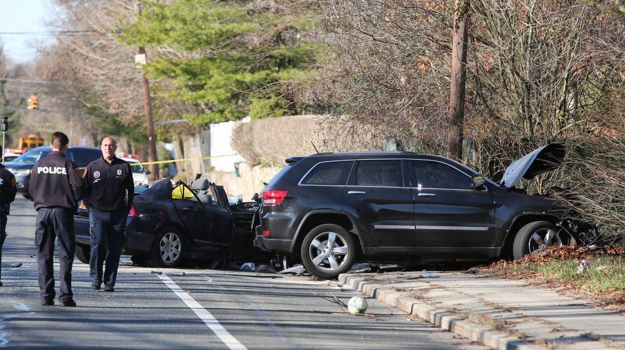 Wheatley Heights crash kills man, injures another, police say Newsday