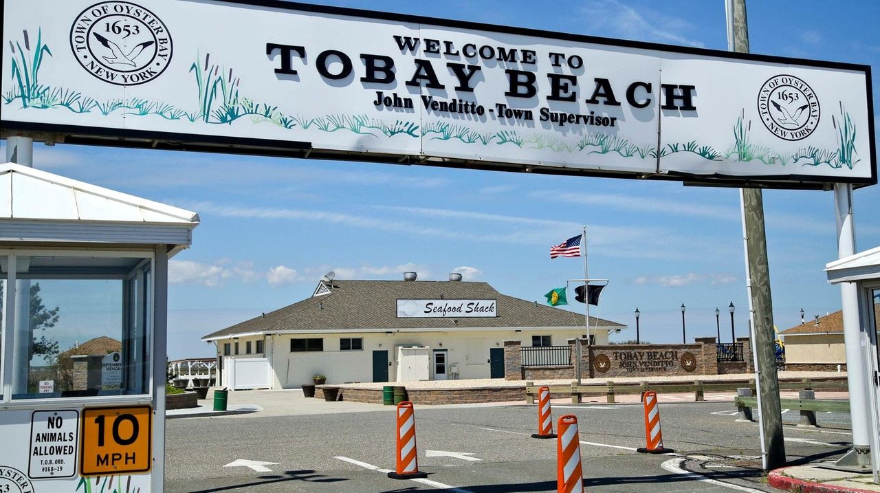 Town's summer concert series to play at drivein on Tobay Beach Newsday