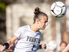 HS roundup: Girls soccer and field hockey results