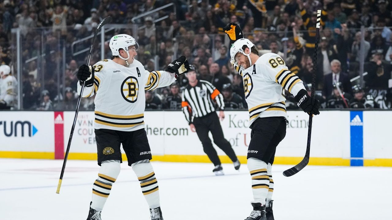 Marchand Scores Twice, Pastrnak Has Goal, 2 Assists As Bruins Beat ...