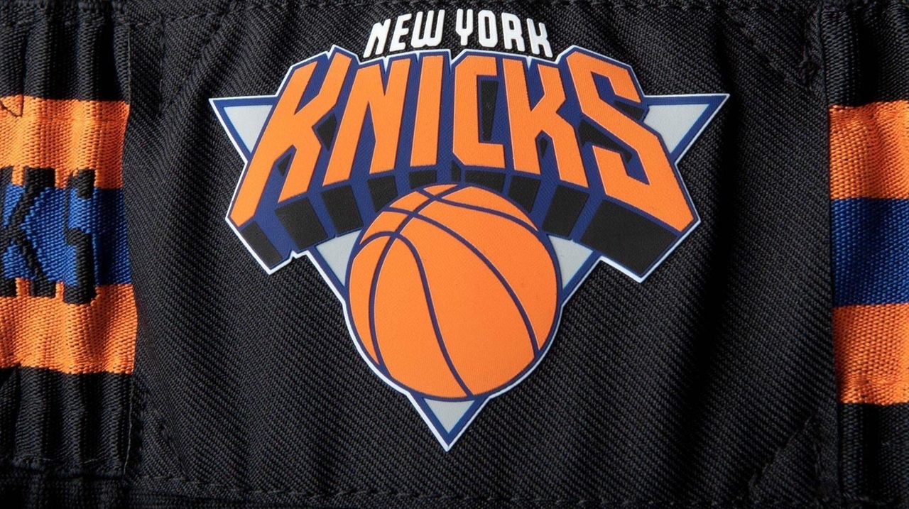 New York Knicks NBA Colour Block Blue Shorts