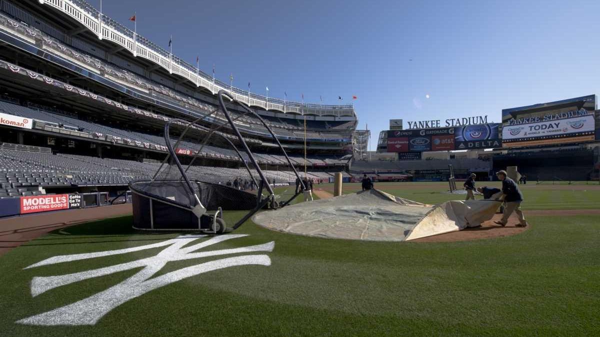 Yankee Stadium to host first soccer game - Newsday