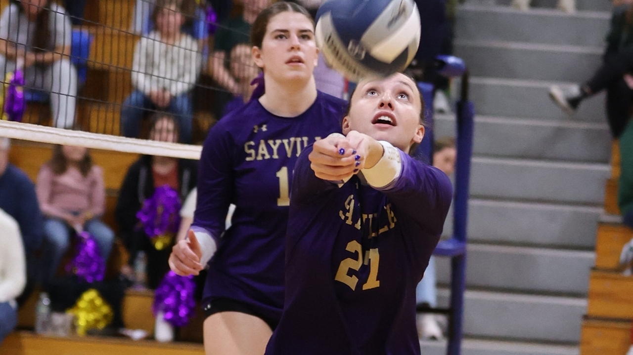 Sayville girls volleyball's Trinity Ricevuto, Adria Vargas lead rally ...
