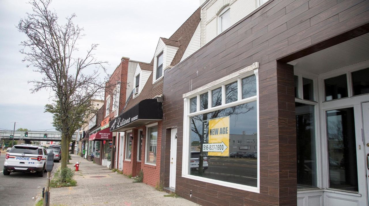 Hicksville's makeover gets the county's help Newsday