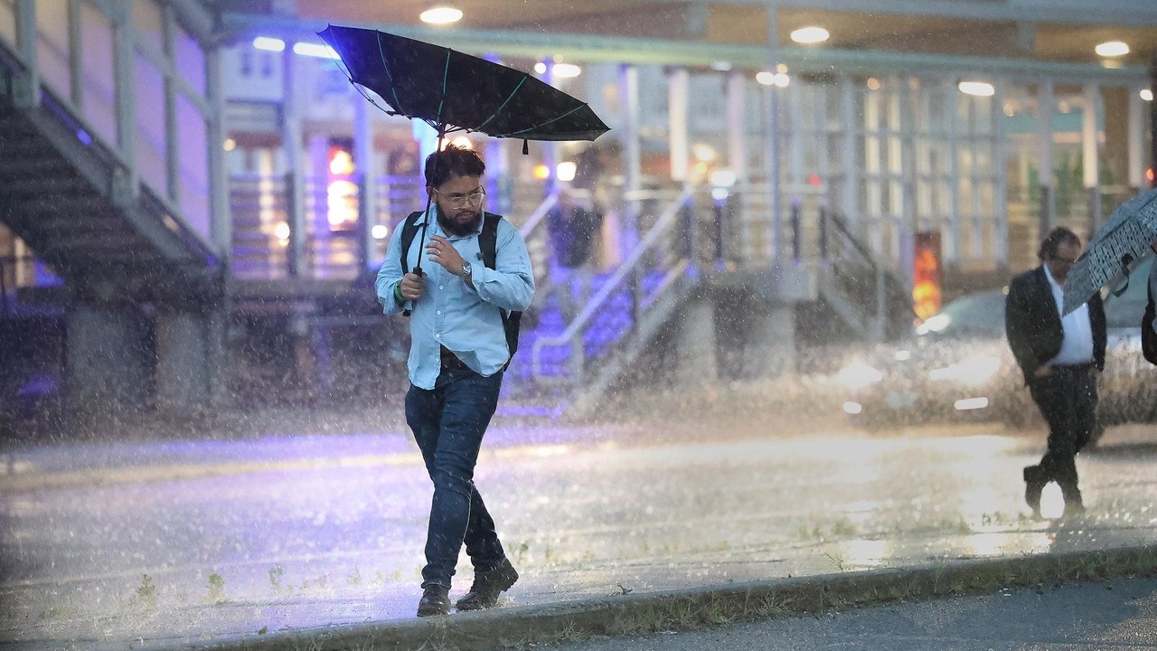 Expect a Warmer Winter Due to Super El Niño featured image
