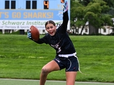 Gina Iannuzzi's TD pass to Alexa Coppola gives MacArthur Class B flag football title