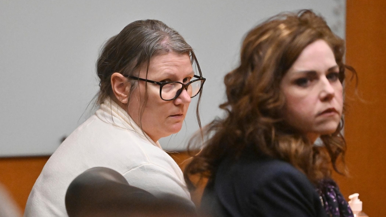 What's next for Jennifer and James Crumbley, the parents of the Michigan school shooter? - Vimarsana News