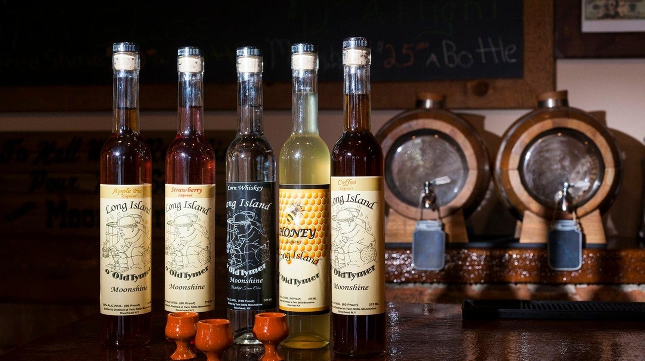 Long Island distilleries sell spirits on the East End and North Shore - Vimarsana News