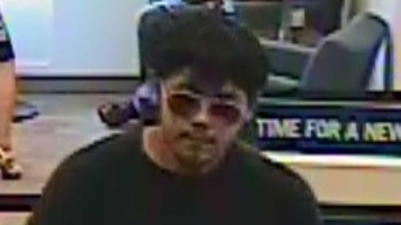 Cops seek man who robbed Capital One in Lindenhurst Newsday