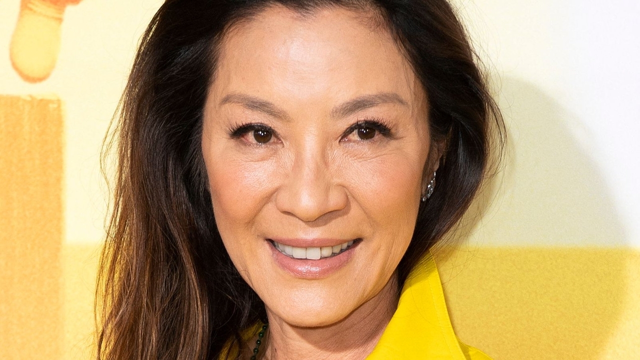 Golden Globes: Michelle Yeoh, Will Ferrell, Angela Bassett will present ...