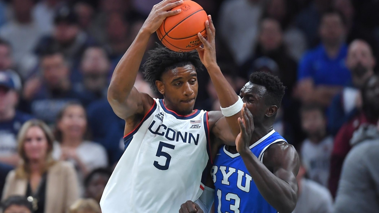 Tarris Reed Jr., No. 3 UConn's top scorer and rebounder, to miss ...