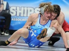 CHSAA's O'Brien, Hoffman advance at state wrestling championships