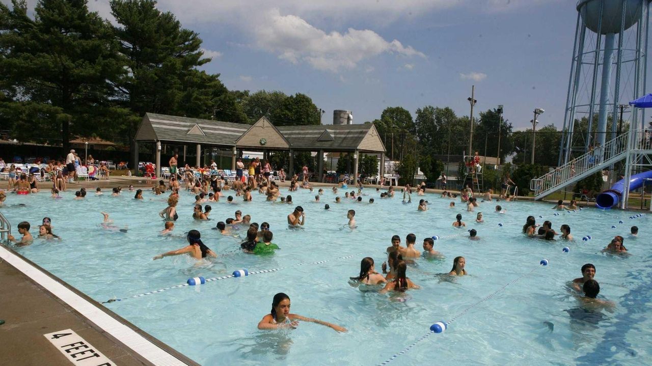 Strong community bond keeps Williston Park thriving Newsday