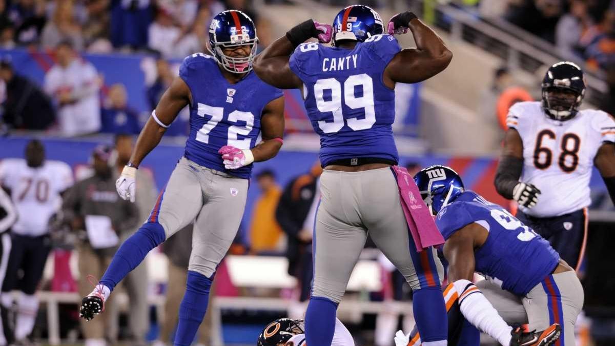 Justin Tuck will punch any Giants player that turns on Tom Coughlin 