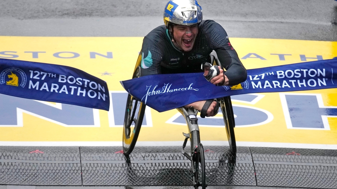 Hug, Scaroni take Boston Marathon wheelchair titles Newsday