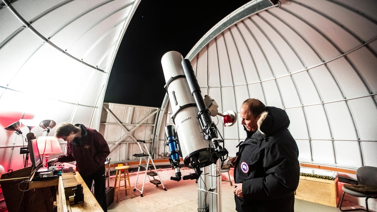 Stargazing on Long Island isn't as simple as you'd think, if you want a good view. - Vimarsana News