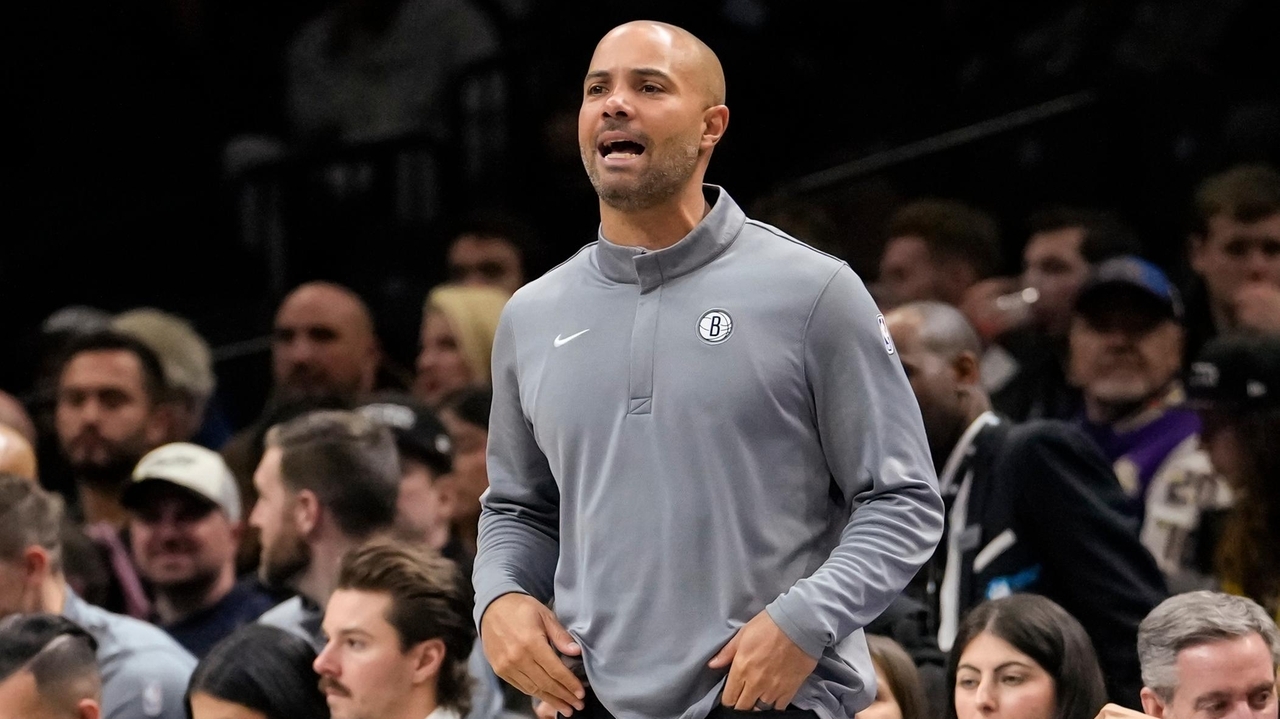 Nets sign coach Jordi Fernandez and his staff to contract extensions