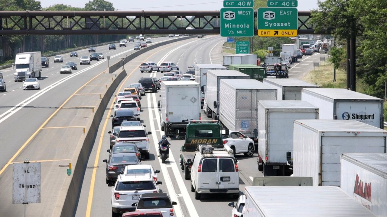 Tow truck that struck center median and caught fire caused Friday's