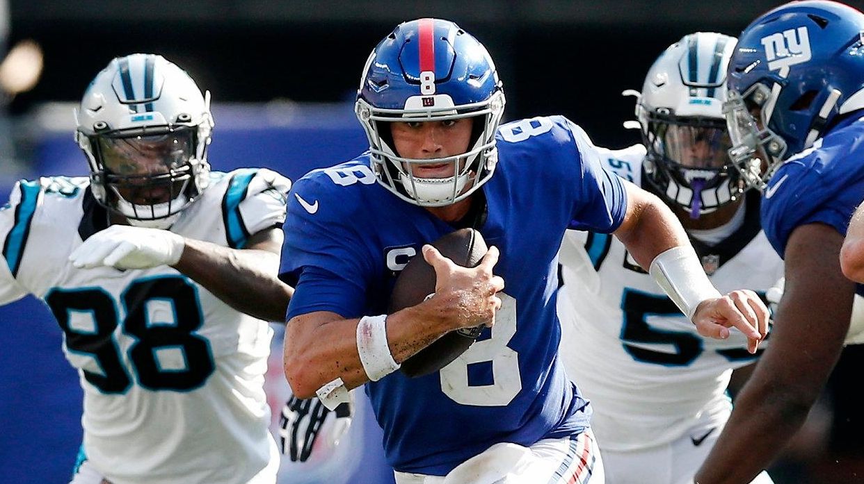 Giants vs. Panthers score, takeaways: Stock up, stock down after Daniel  Jones shines in close New York victory 