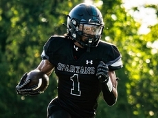 Newsday's Athlete of the Week is VSN football player Jerry Thomas