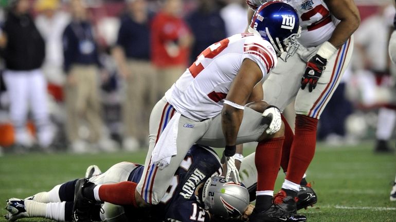 Lee Jenkins: Osi Umenyiora is ready to rock the Patriots' world