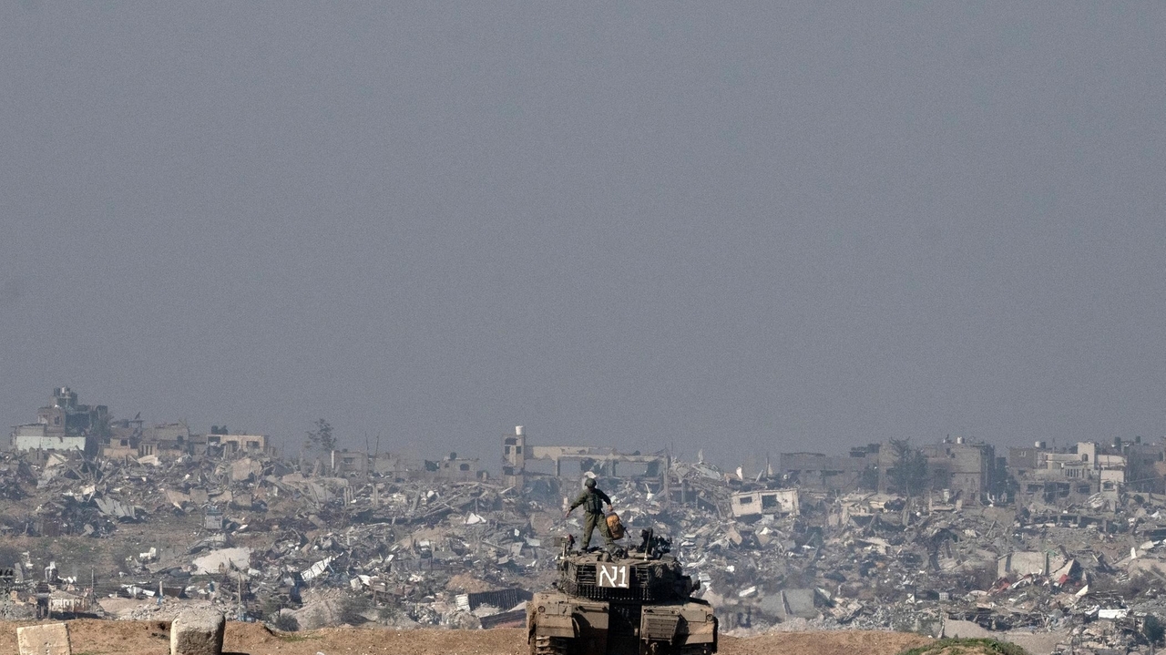 Live updates | US jets strike Yemen a sixth time, as Israel's war in Gaza raises regional tensions - Vimarsana News