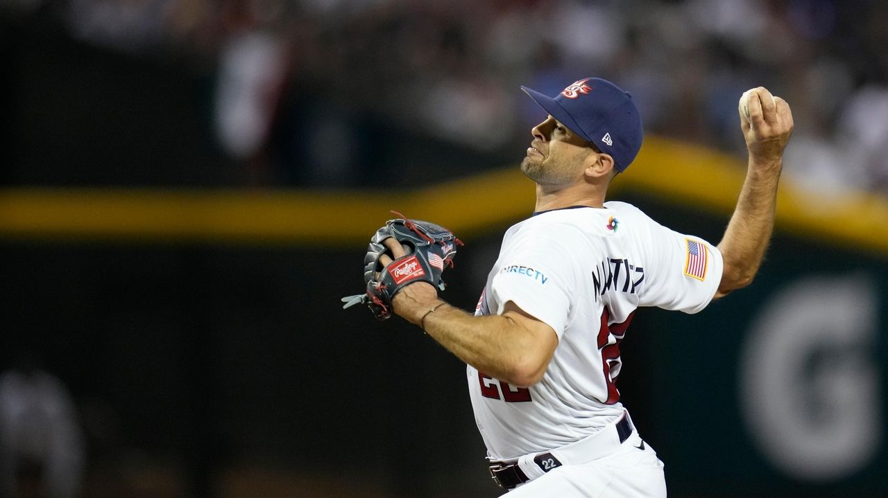 Padres Sign Nick Martinez To Three-Year Contract