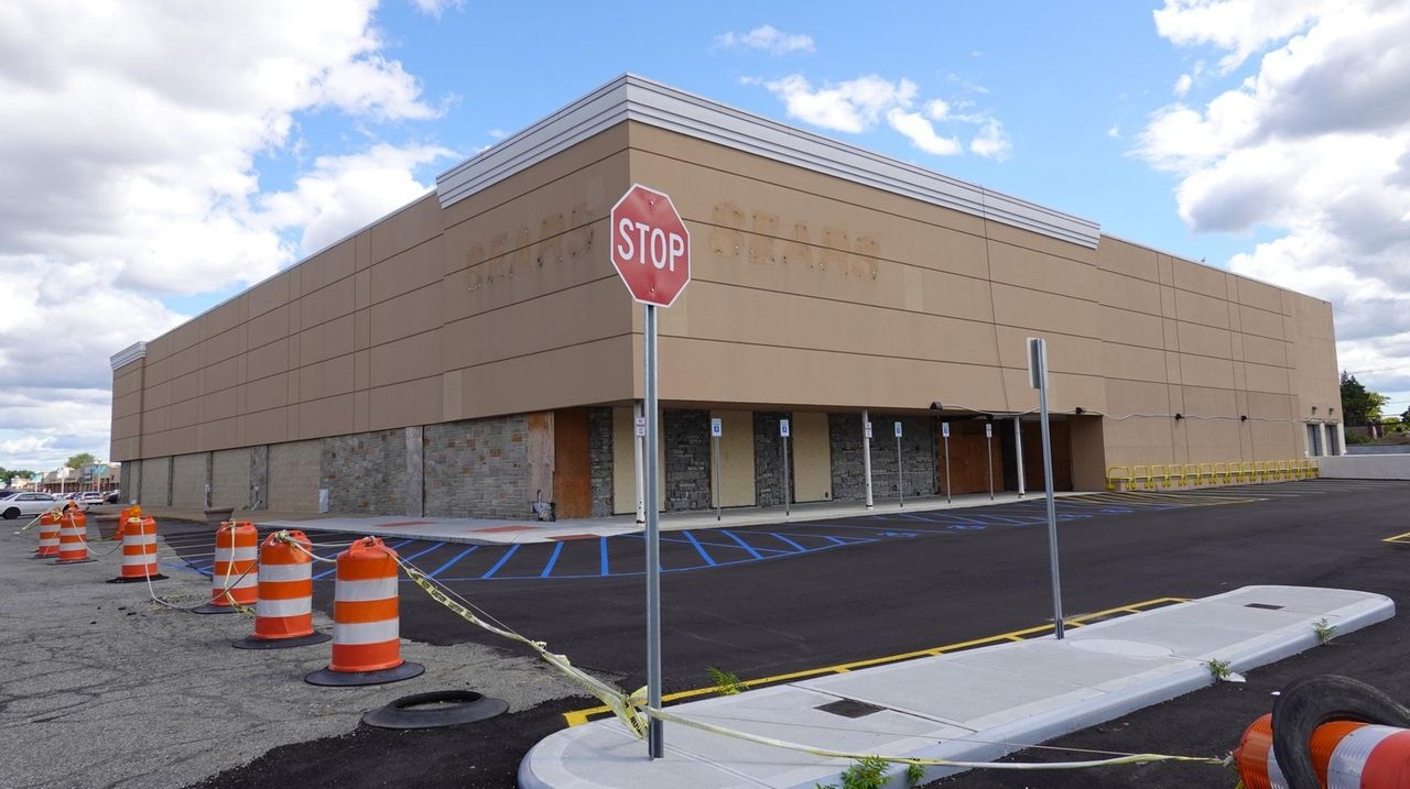 New Target store to be larger than initially planned in New Hyde Park