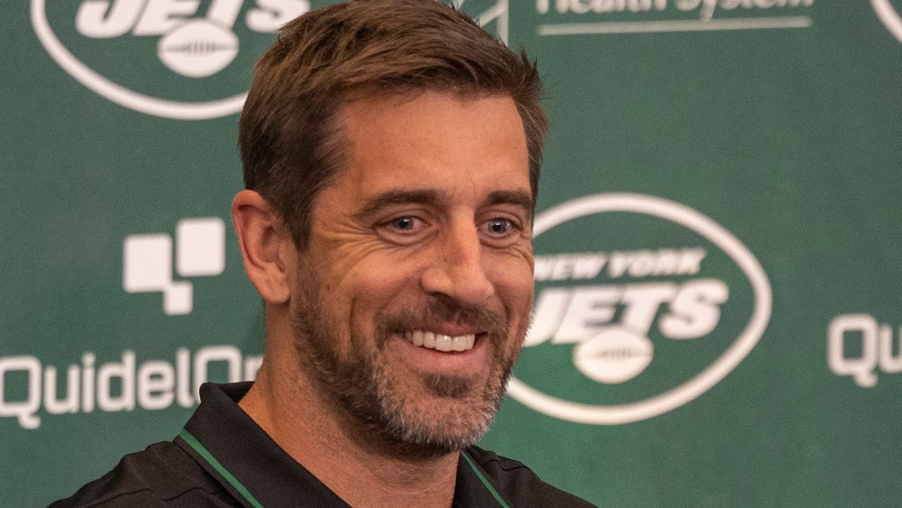 Packers – Giants: NFL fans have jokes about Aaron Rodgers hair