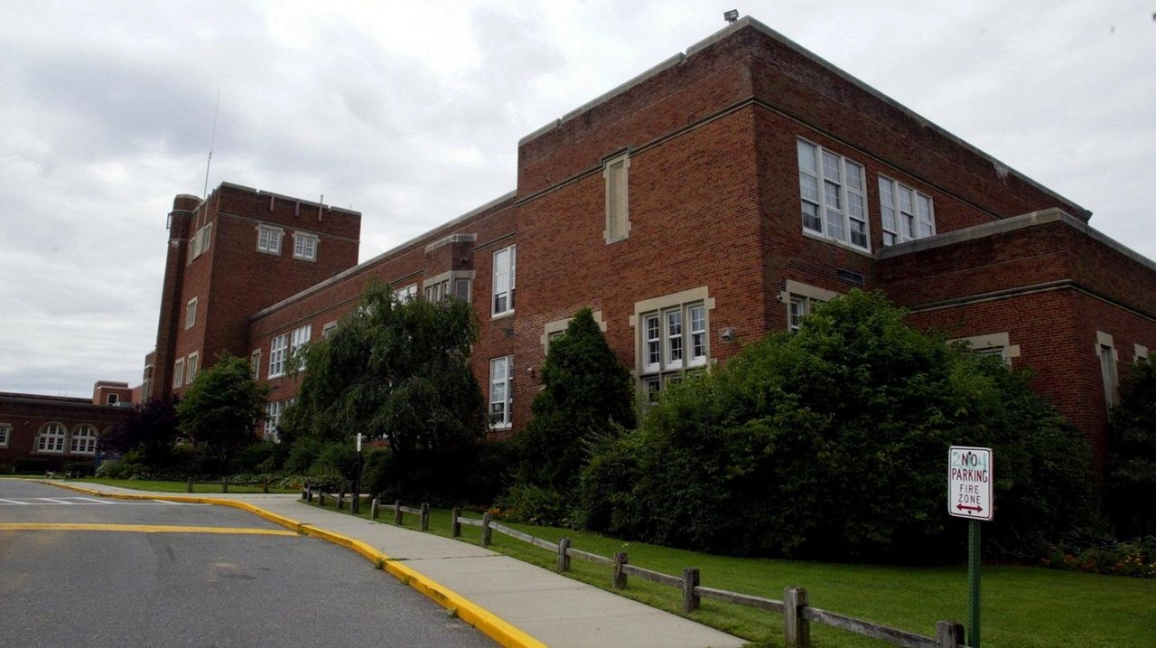 Manhasset School District takes computer network offline after
