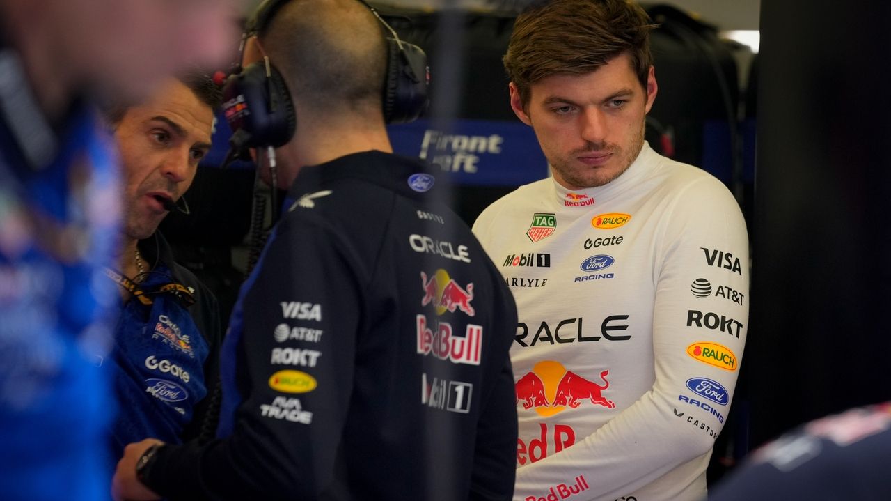 F1 CEO Domenicali dismisses Verstappen's retirement hint over 2026 rule changes