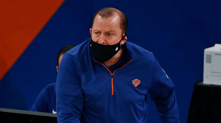 Knicks coach Tom Thibodeau reacts to a call during the...