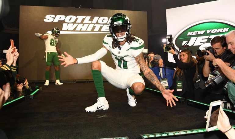 New York Jets unveil new uniforms - Footballscoop