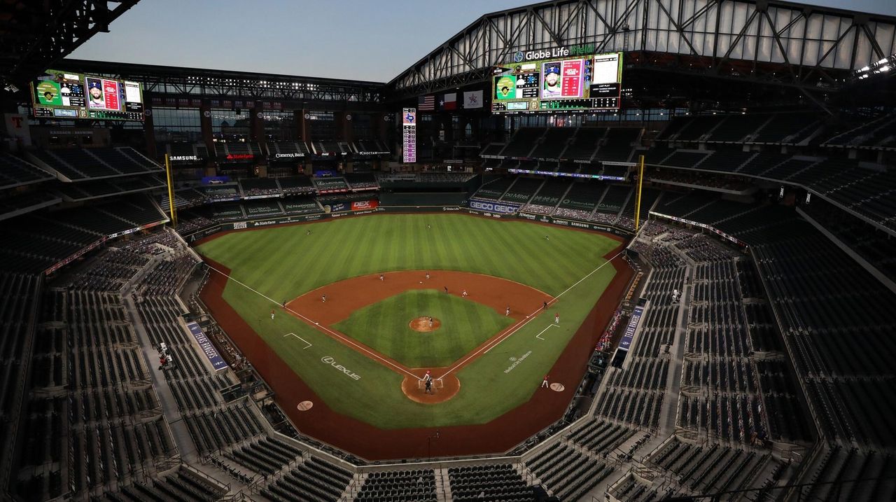 Sources: World Series could be played in bubble at Globe Life Field in  Arlington