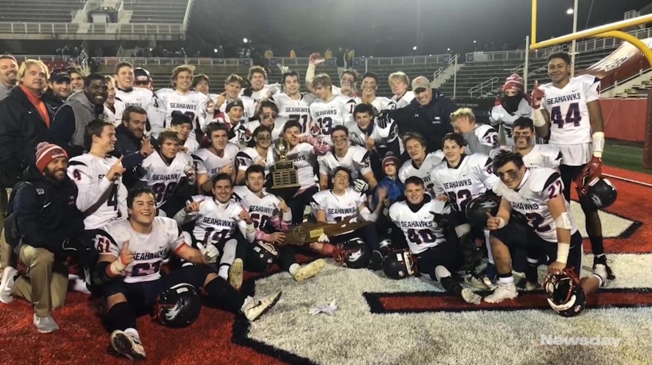 Danny Striano, Ray Costa lead Cold Spring Harbor to convincing win over