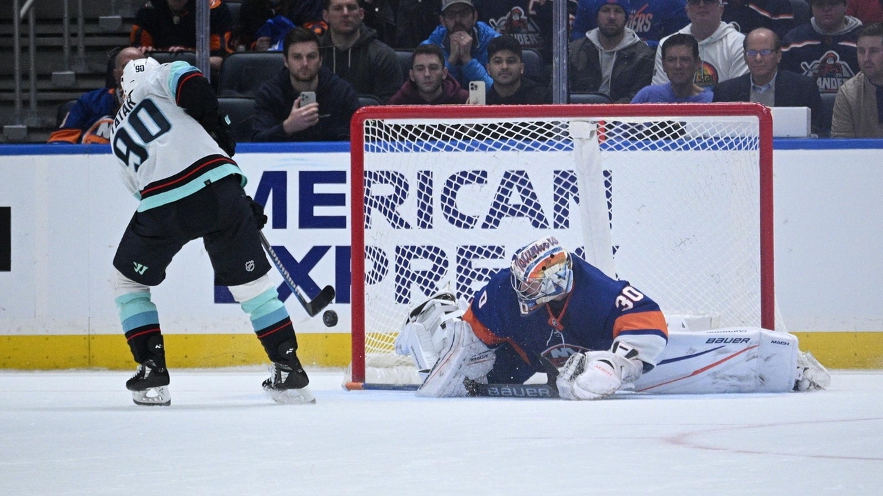 Islanders generate little offense, lose to Kraken in shootout - Newsday