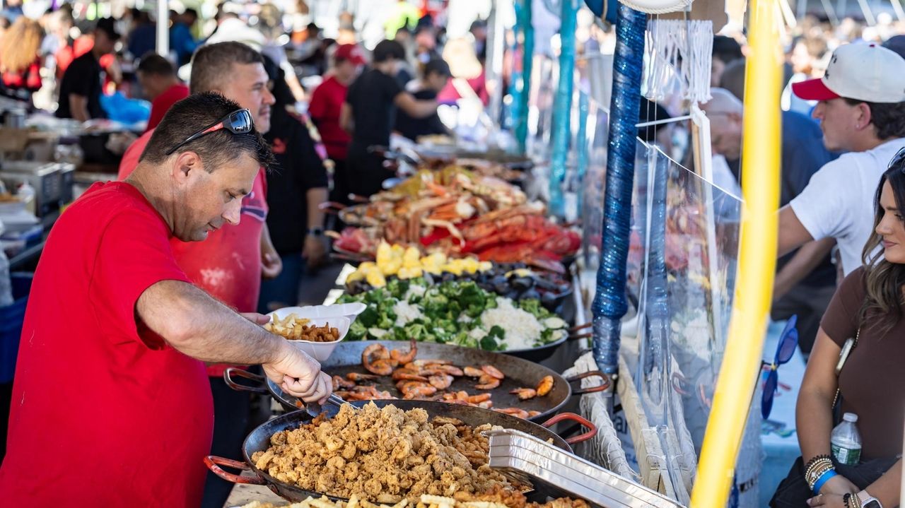 Oyster Fest in Oyster Bay reboots with help from chamber, town Newsday