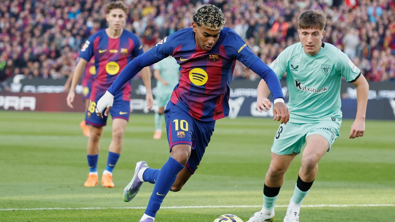 Barcelona plays 1st game at Camp Nou in over 2 years with Europe's biggest stadium at half capacity